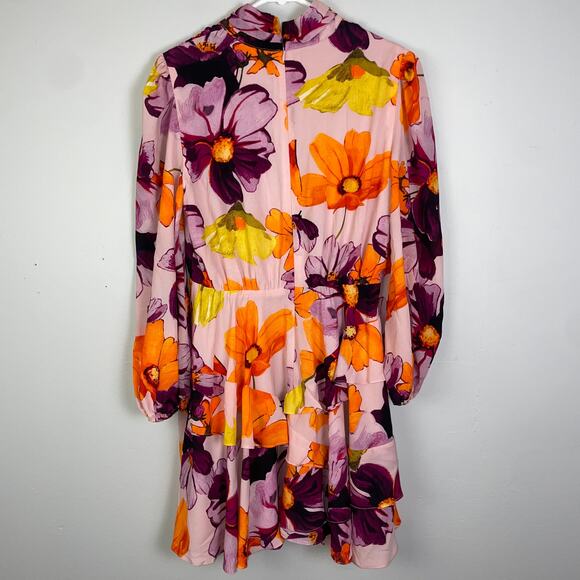 NWT Elliatt Zaida Floral Mini Dress in Multi SIZE Medium‎ - Picture 2 of 11